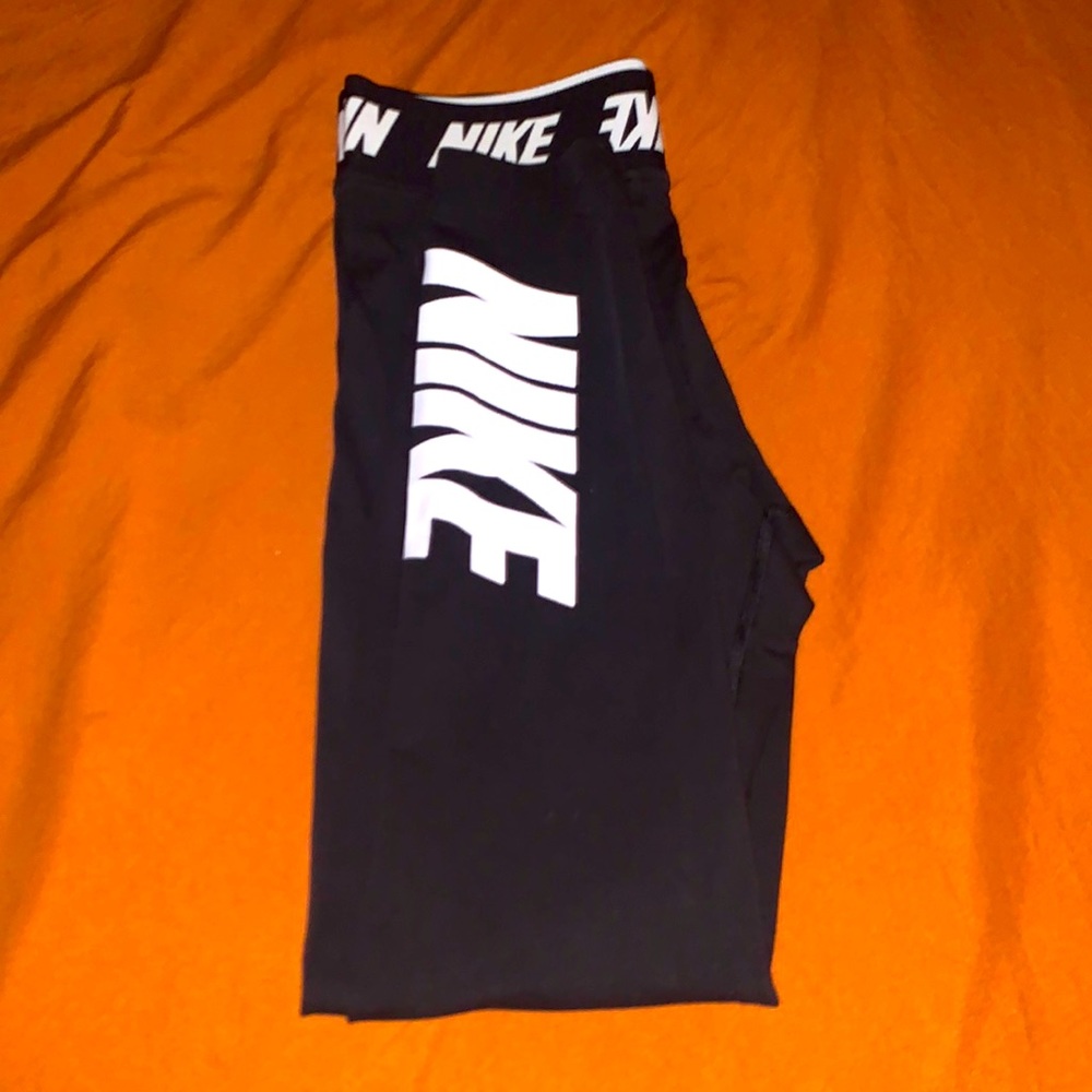 Nike leggings